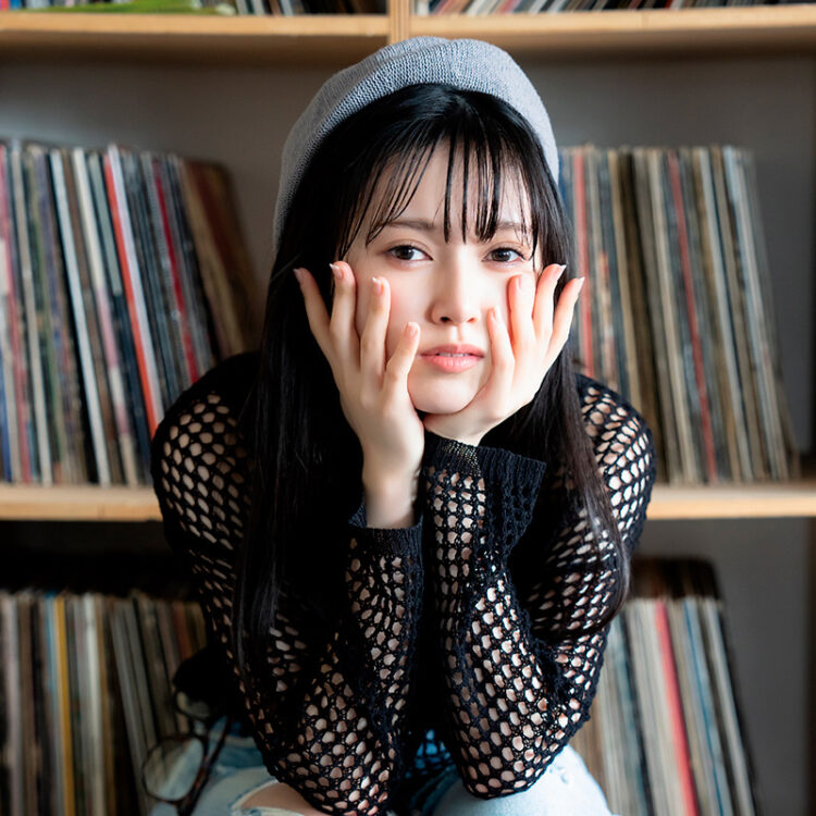 乃木坂46池田瑛紗、素肌感も眩しい美麗グラビア＆素顔たっぷりオフショットムービー特典も！