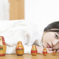 日向坂46・正源司陽子、あふれる透明感と大人っぽいしっとり表情 十代最後のグラビアで魅了