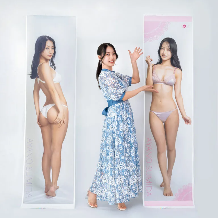 等身大タペストリー